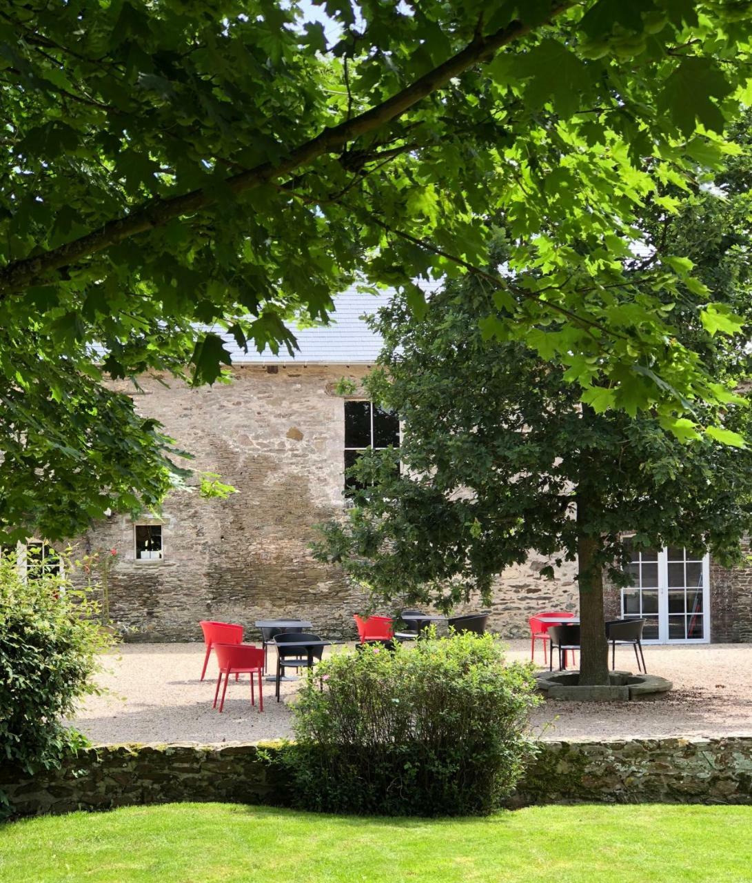 Les Rochers Cerisy-la-Foret Exterior photo